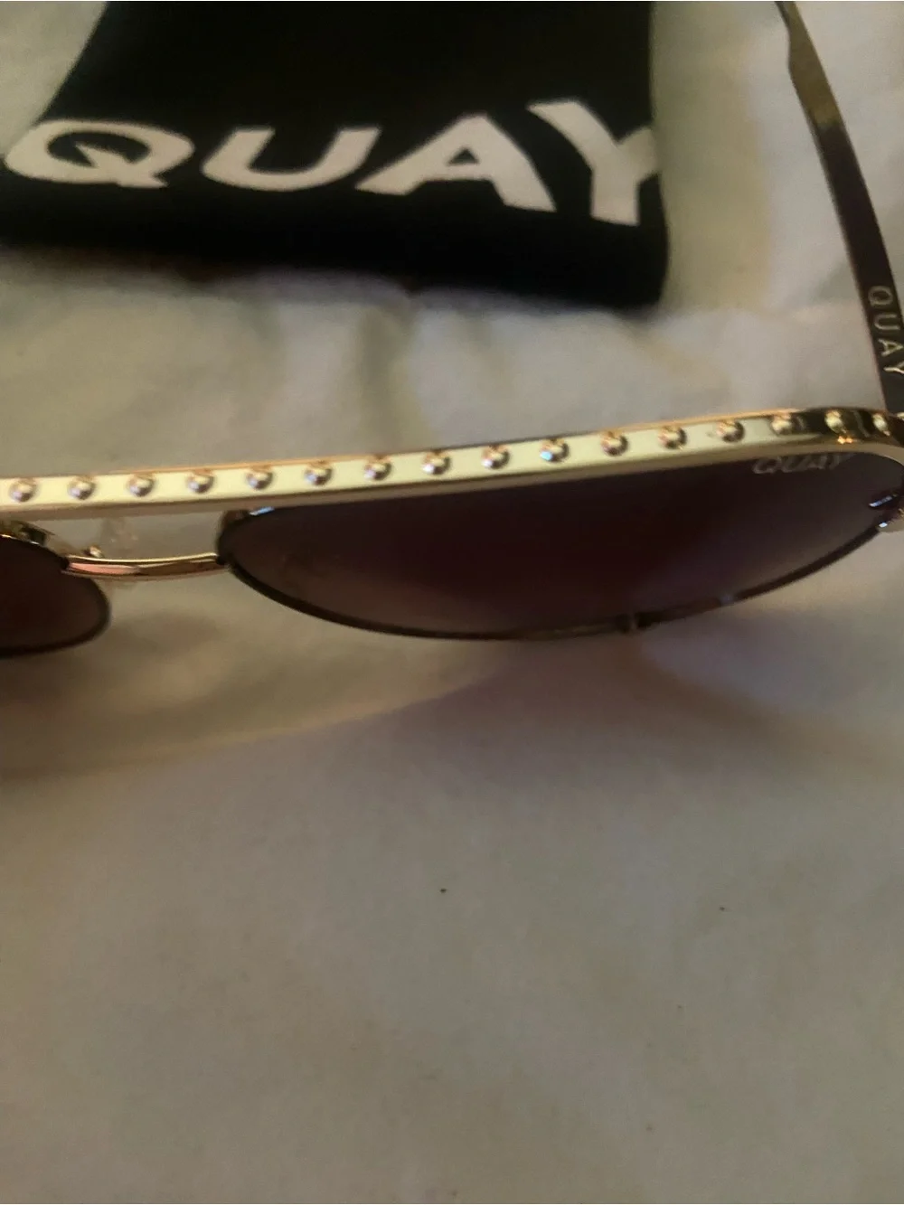 Quay high key polarized Rivet Aviator Sunglasses in Burgundy Lenses